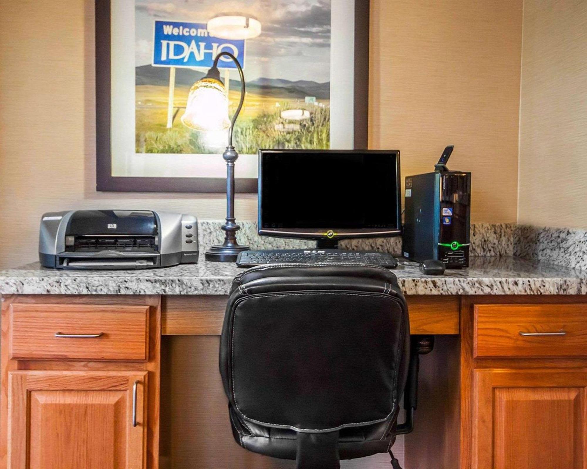 Quality Inn Pocatello Bagian luar foto